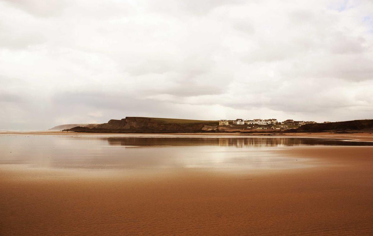 Representational image